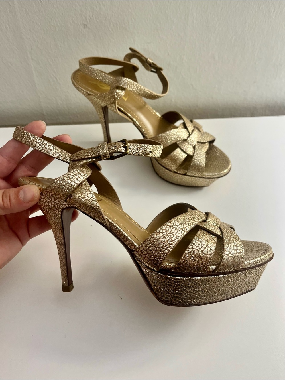 Authentic Yves Saint Laurent Tribute Platform Sandals Size 36